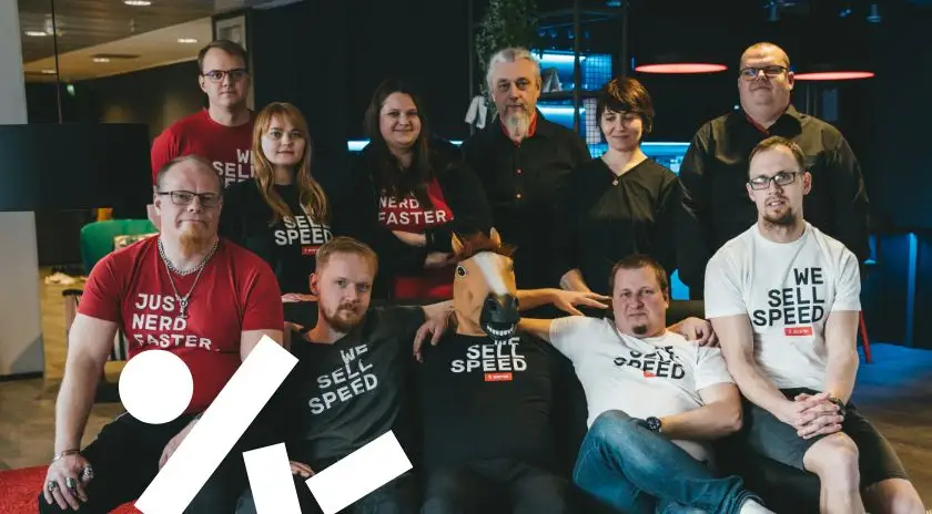 Zone customer support or how our mighty dozen helps out 200,000 users